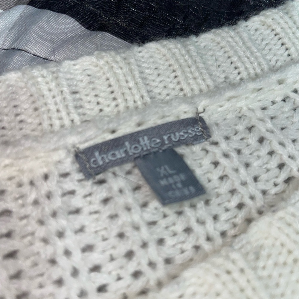 Sweater - Picture 2 of 2